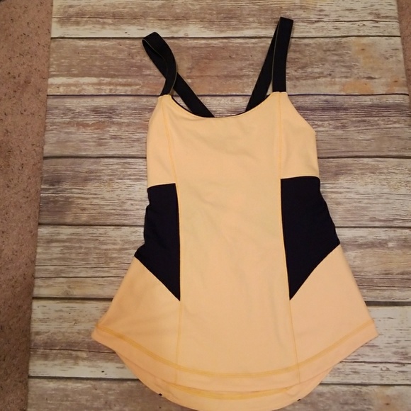 lululemon athletica Tops - Lululemon Tank